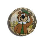 Imán abridor de botellas material metal con imagen de Yogui