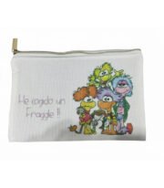 Neceser de tela con cremallera dorada color blanco con estampado de los personaje de la serie Fraggle Rock