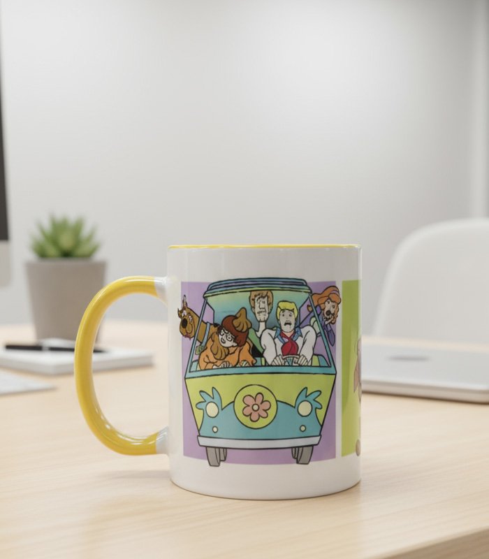 Taza Scooby Doo con interior amarillo